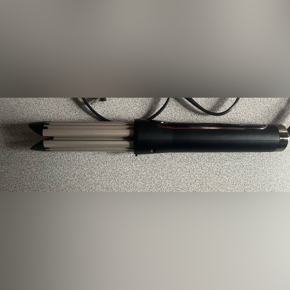 InfinitiPRO by Conair Cool Air Styler - Picture 5 of 10